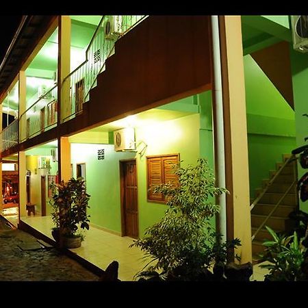 Residencial Los Rios Hotel Puerto Iguazu Luaran gambar